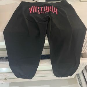 Victorias sport pants. Black.
